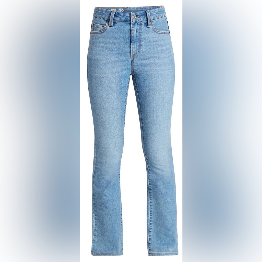 No Boundaries Stretch Denim Bootcut Jeans 32 Inseam Womens